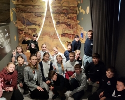 Edukacija-VR-patirtis-„Pasauliu-sutverimas.-M.K.-Ciurlionis-3