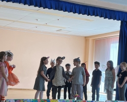 Naujas-mokiniu-teatro-„Sypsena-spektaklis-9