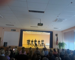 Sokio-ir-teatro-bureliu-sventinis-koncertas-teveliams-1