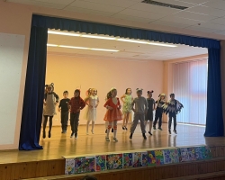 Sokio-ir-teatro-bureliu-sventinis-koncertas-teveliams-2